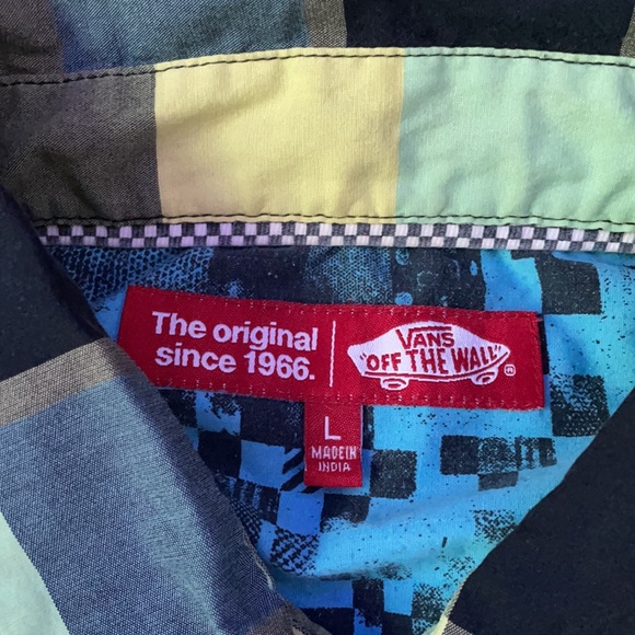 Vans Button Down Shirt - Picture 2 of 2